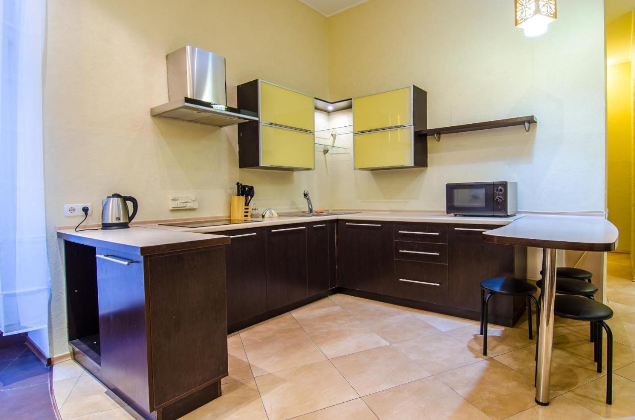 Apartment At Malaya Zhytomyrska 5 Kiev Ngoại thất bức ảnh