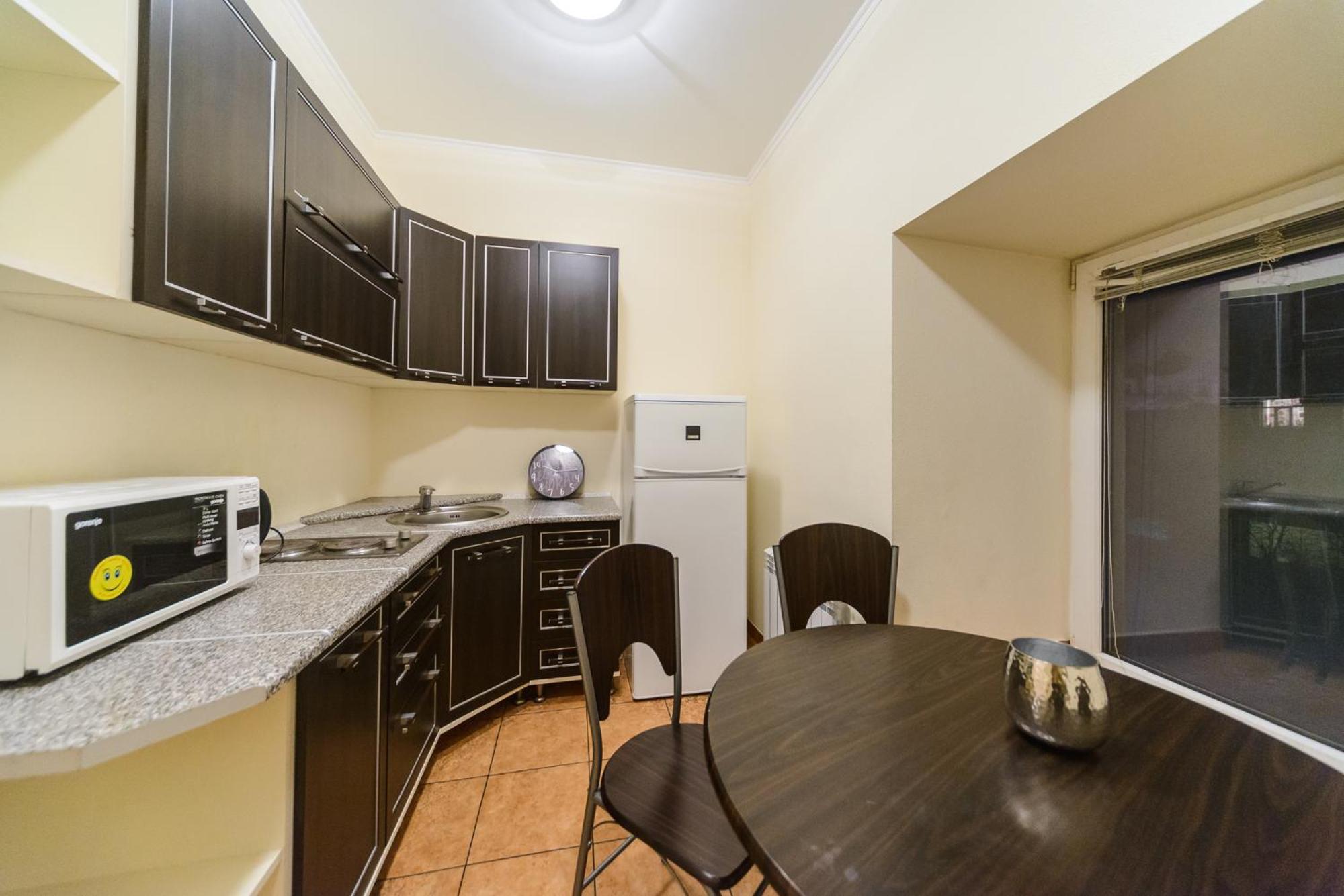 Apartment At Malaya Zhytomyrska 5 Kiev Ngoại thất bức ảnh