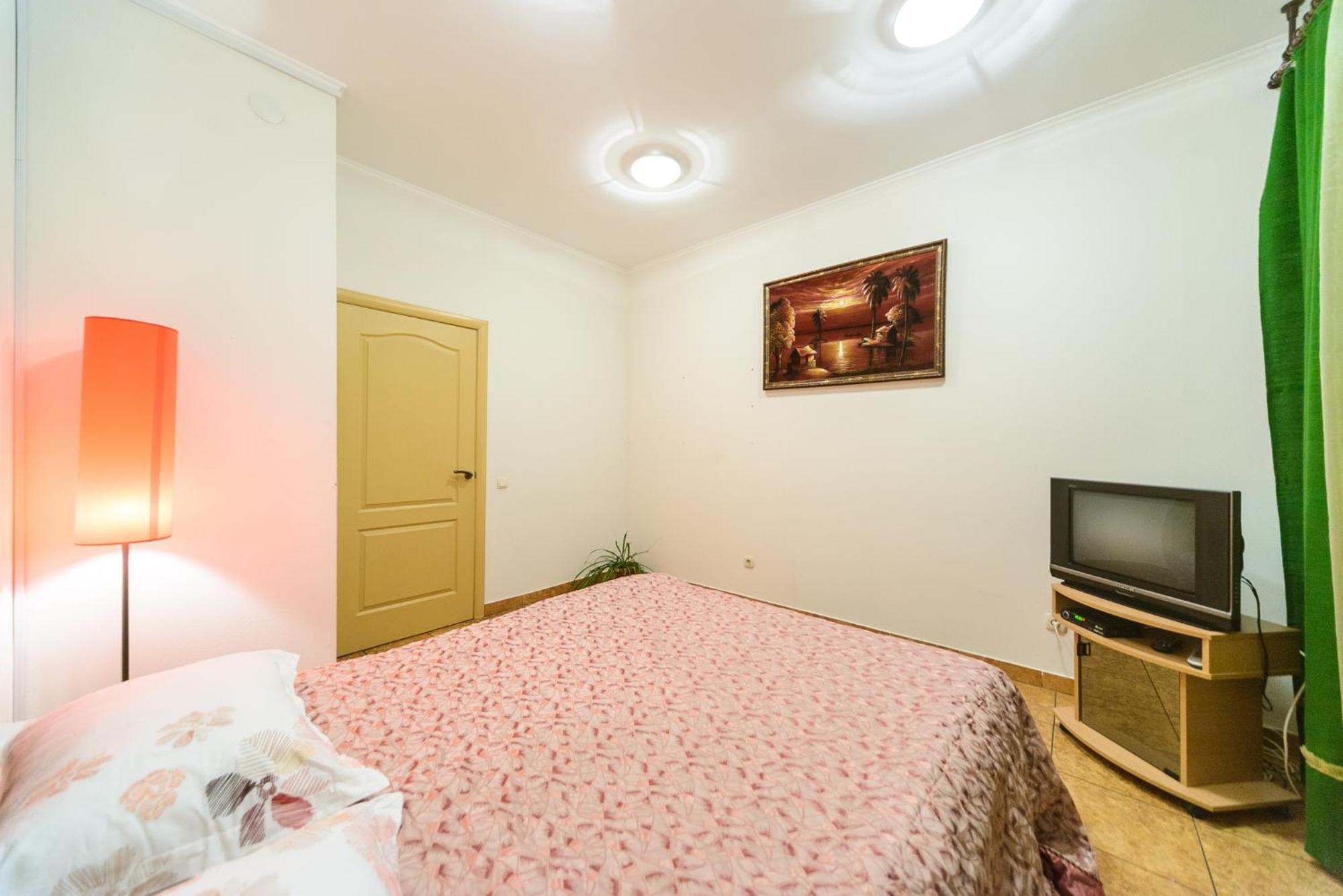 Apartment At Malaya Zhytomyrska 5 Kiev Phòng bức ảnh