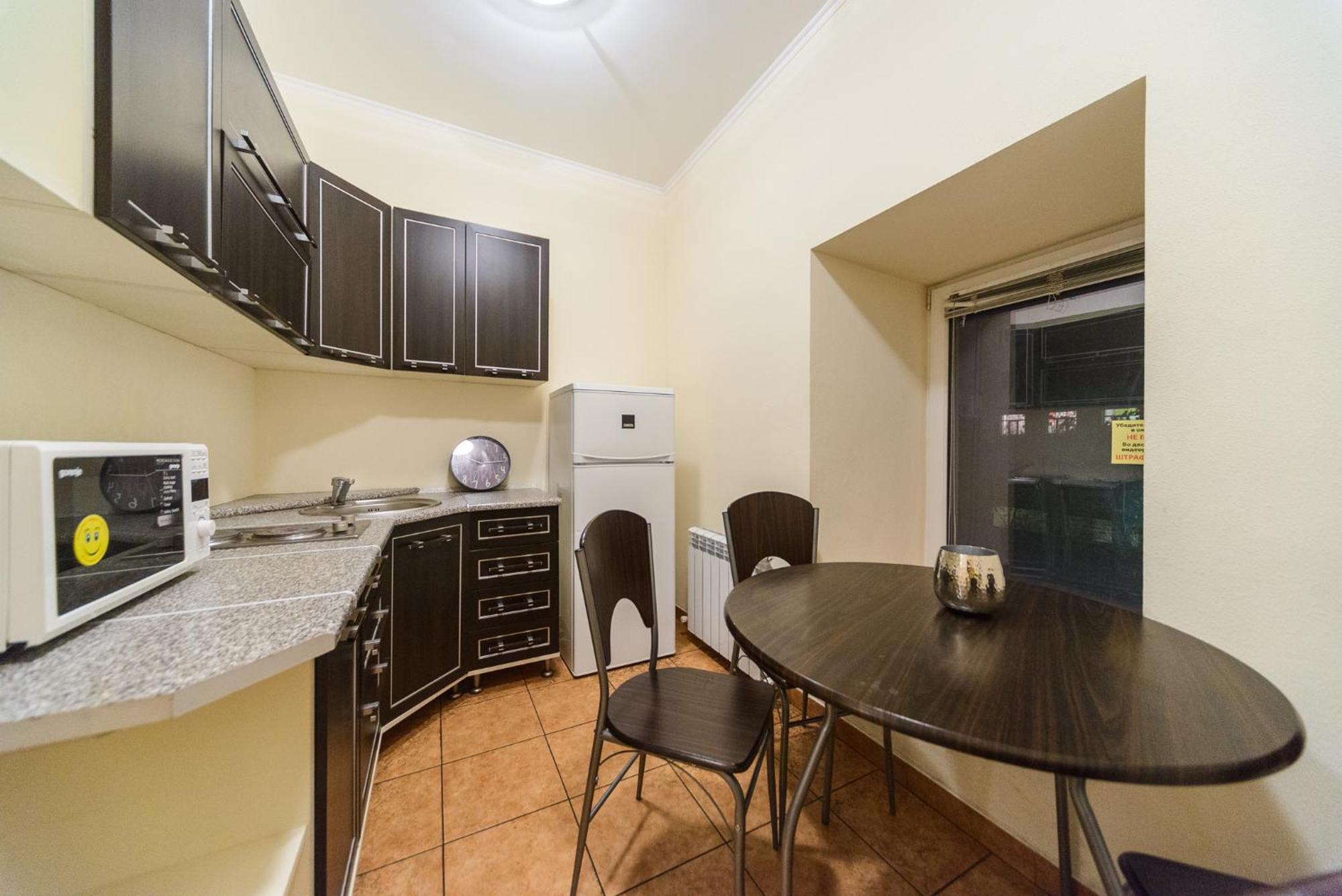 Apartment At Malaya Zhytomyrska 5 Kiev Ngoại thất bức ảnh